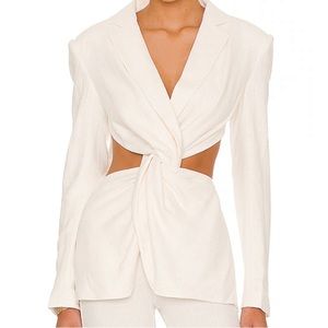 Emmy Blazer in Ivory
L'Academie